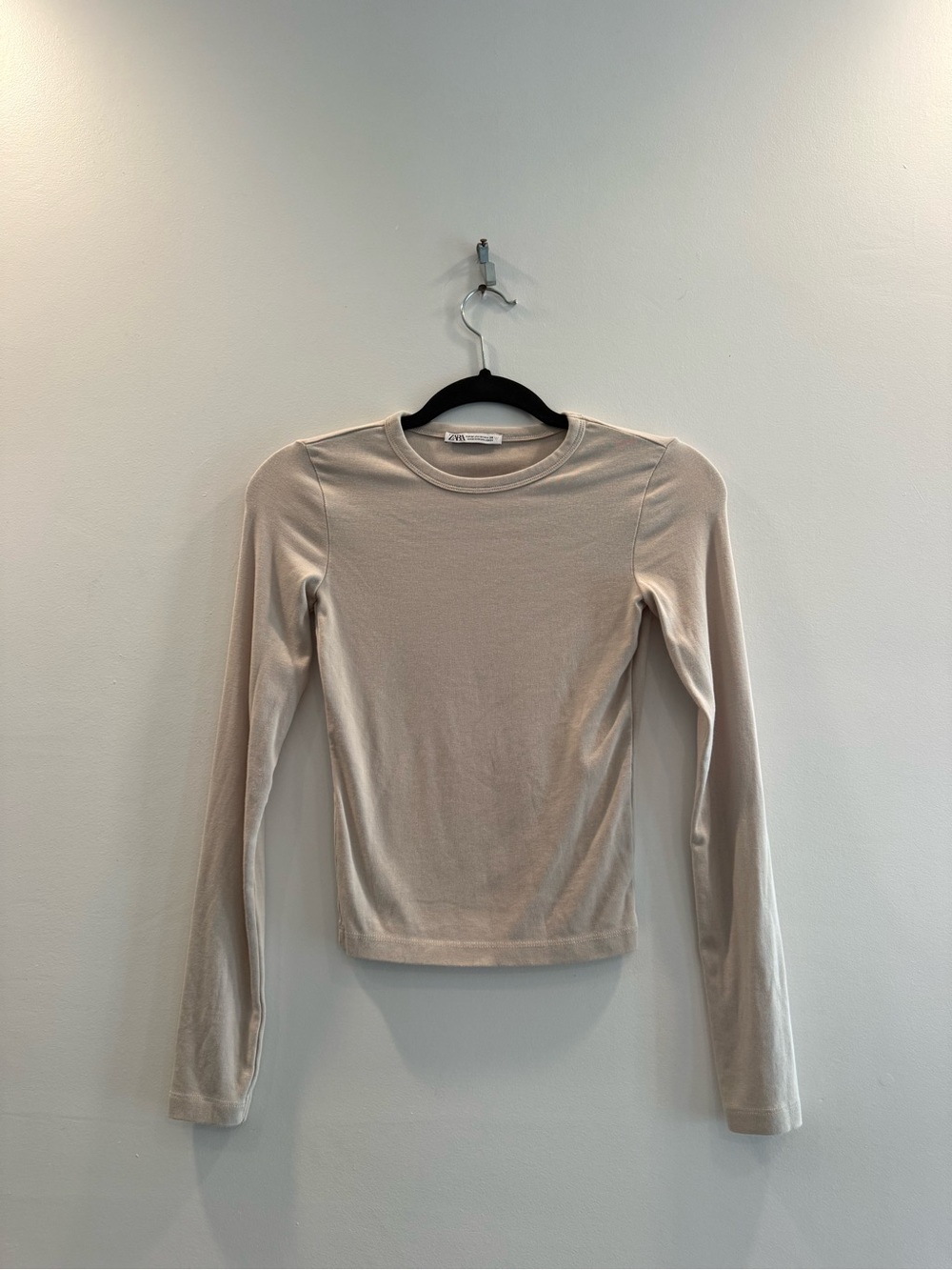 Zara Cream Long Sleeve Crewneck Top